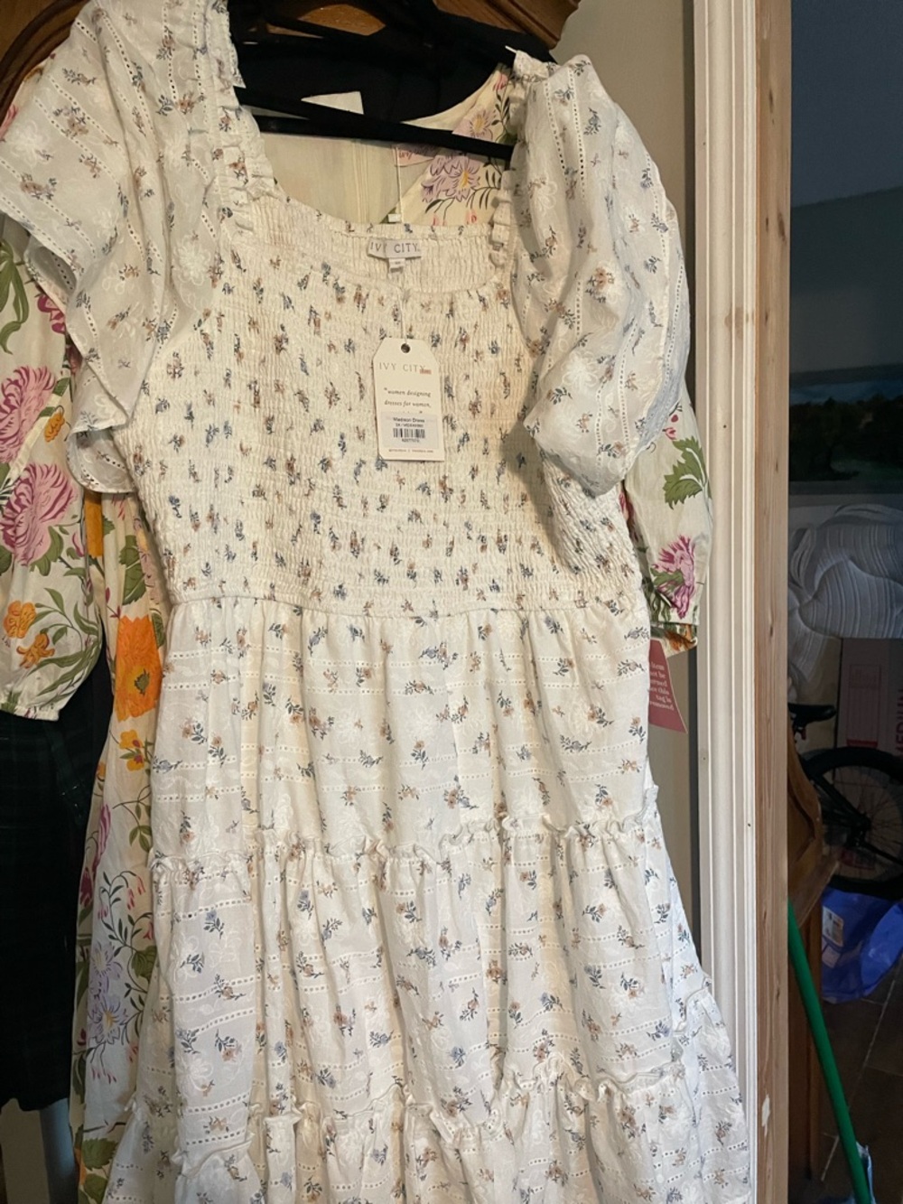 Ivory City Floral Smocked Dress - Cream Floral